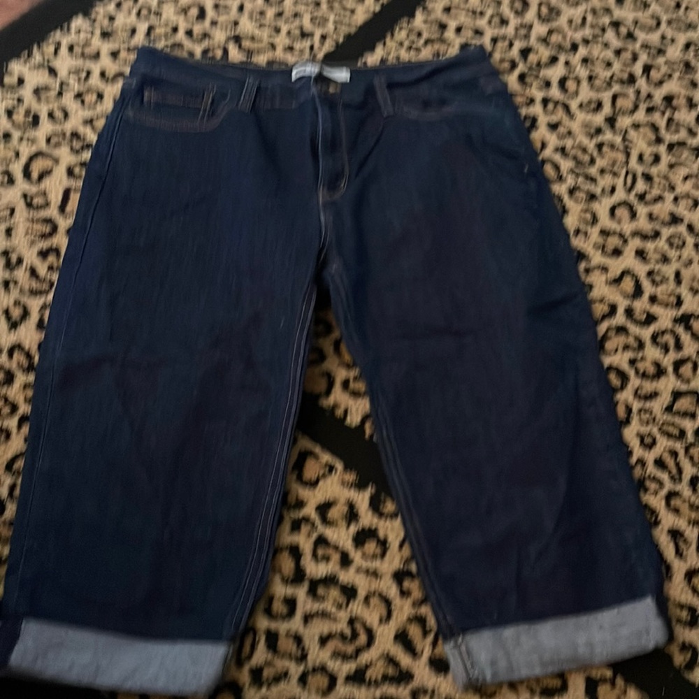 Levi Jean Capris